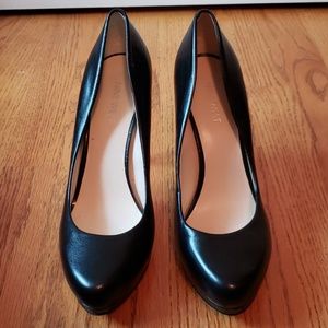 Nine West 9M Black Pumps (4 inch heels)